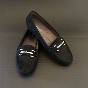 New AEROSOLES Women's Black Suede Loafers